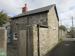 1 Bed Barn in St Just.